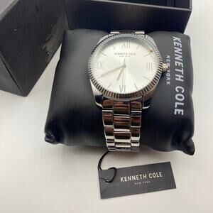 Kenneth Cole New York Silver Tone Men's Watch - New Battery